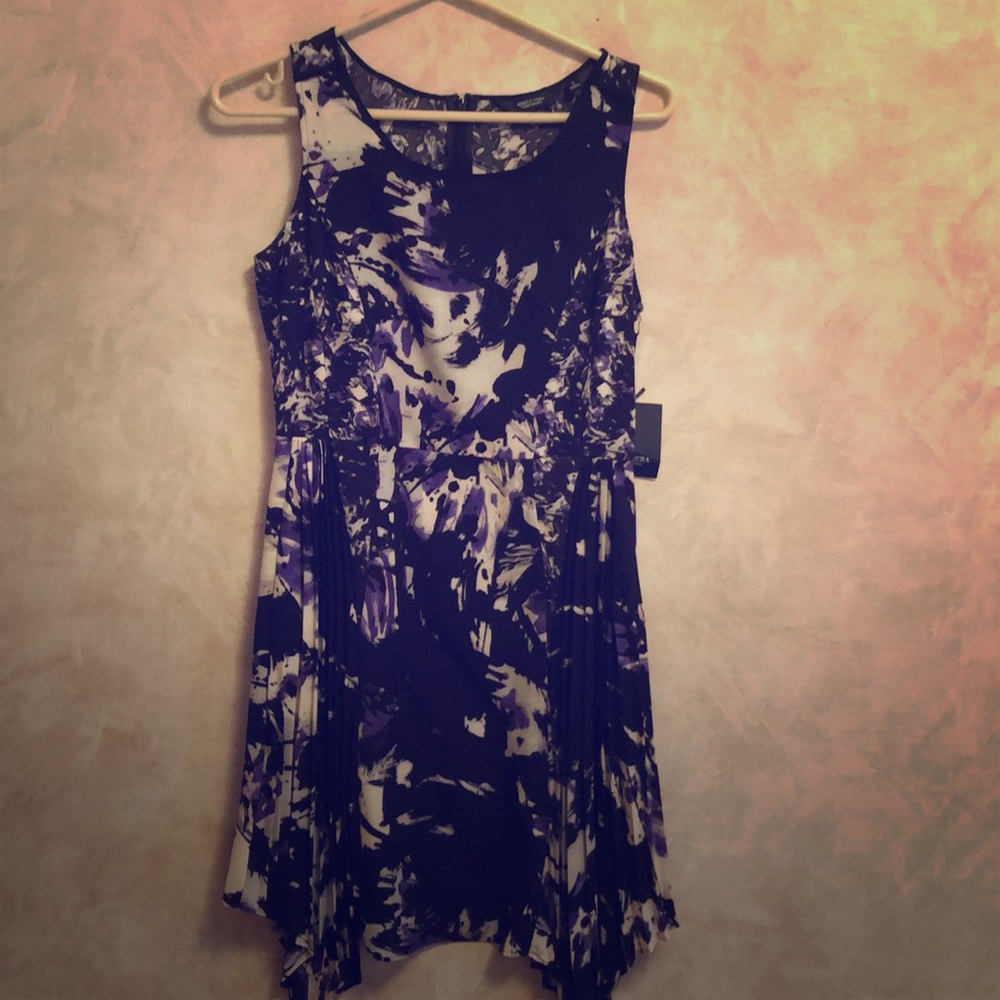 Vera Wang Black and Purple dress Size Small